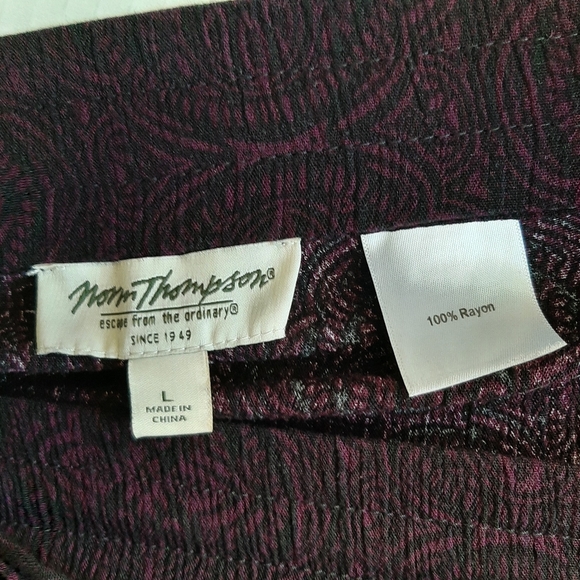 Norm Thompson Purple/Black Printed Wide-Leg Pull-On Rayon Pants Size L - Picture 4 of 9